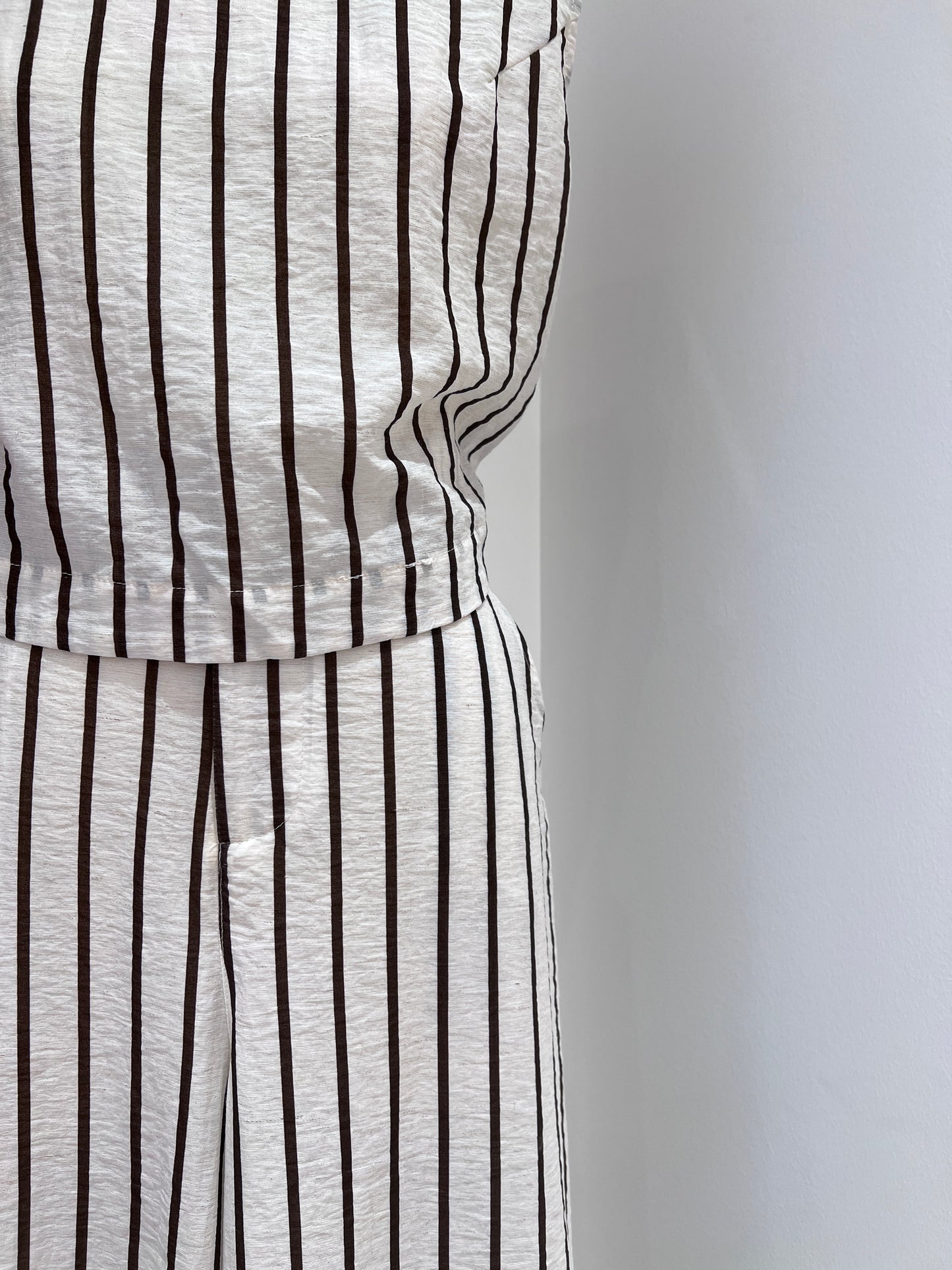 10877|条纹无袖圆领套装裤